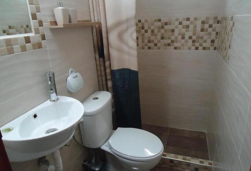 דירת שני חדרים, Electra Studios