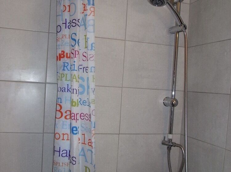 חדר סטודיו סטנדרד, Electra Studios