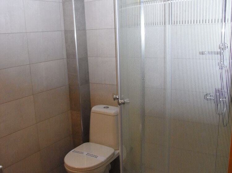 חדר סטודיו סטנדרד, Electra Studios