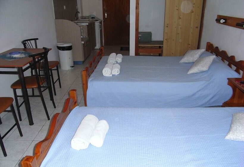 חדר סטודיו סטנדרד, Electra Studios