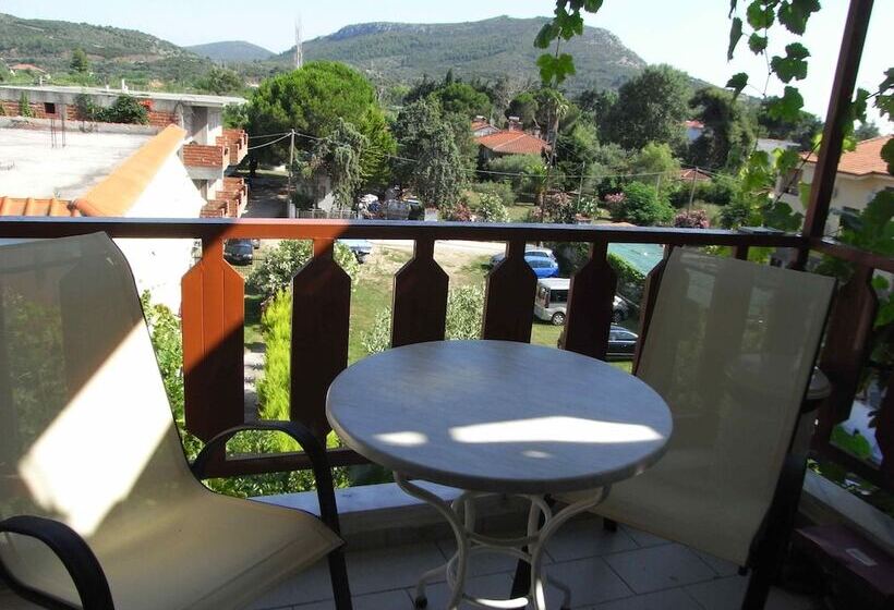 חדר סטודיו סטנדרד, Electra Studios