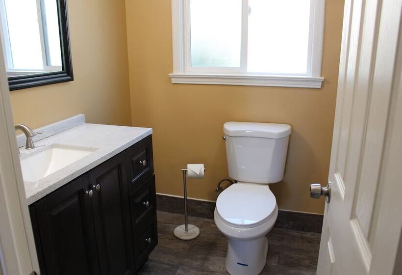 Family Suite, Carmel Wayfarer Inn