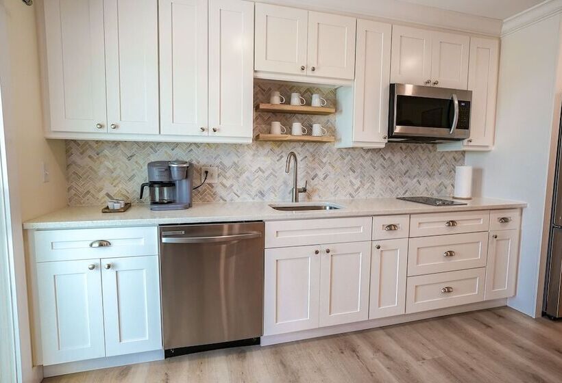 전망 스위트, Manasota Key Resort