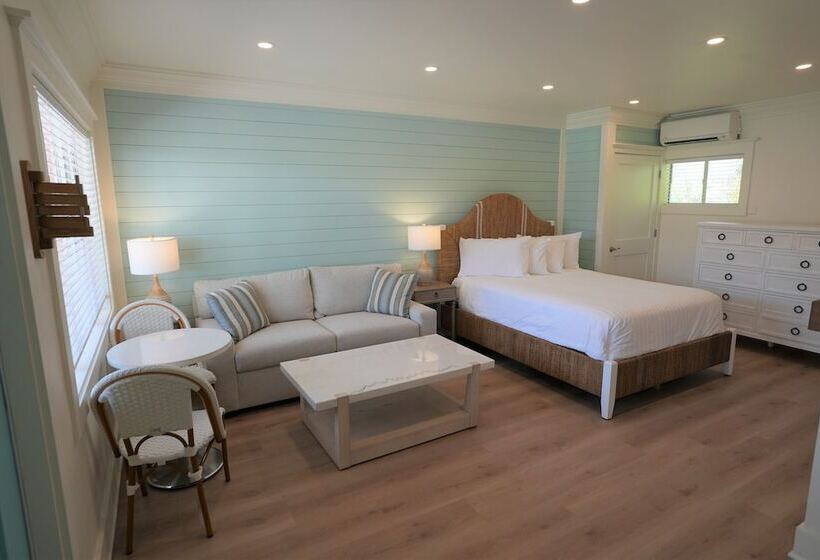스탠다드 스튜디오, Manasota Key Resort