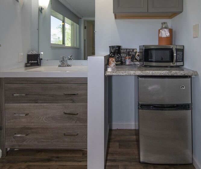 带大床的标准间, Silver Ridge Lodge