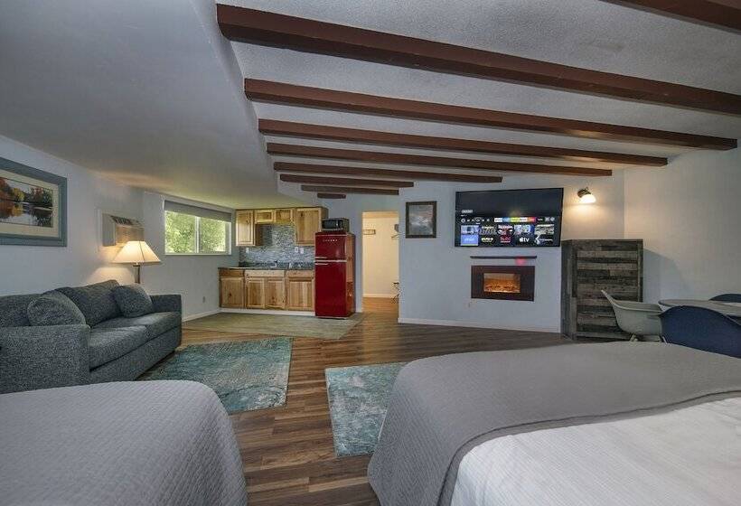 家庭工作室, Silver Ridge Lodge