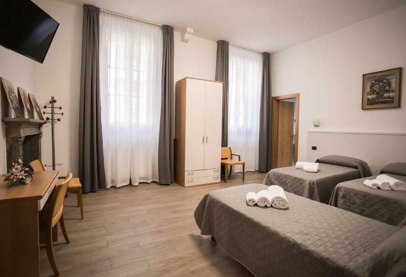 اتاق لوکس سه تخته, Amico