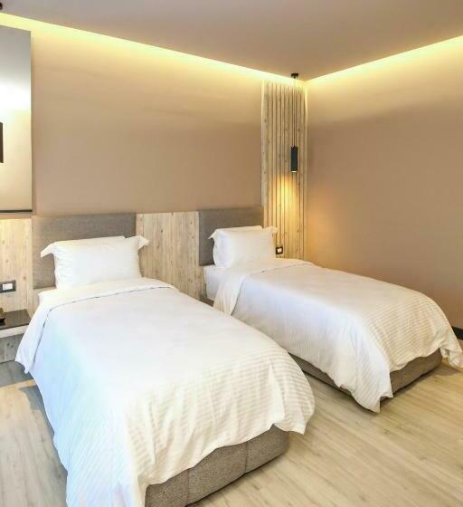 חדר דלוקס, Olive