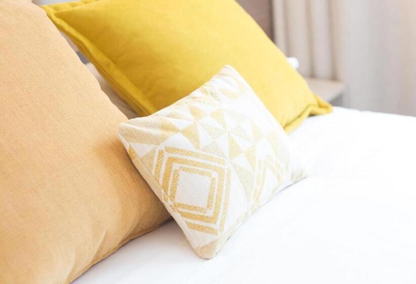 수피리어 룸, Urban A+++