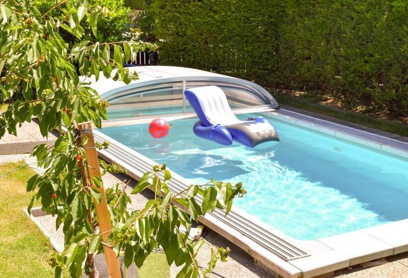 غرفة عائلية, Pension Föhrenhain