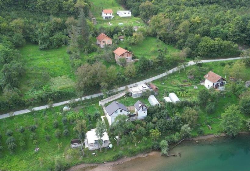 آپارتمان 3 خوابه, Prenoćište Na Drini Foča