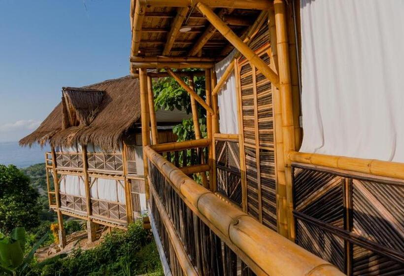 חדר משפחתי, Niuwi Hostel