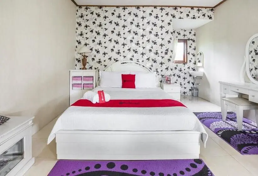 Chambre Deluxe, Reddoorz Plus @ Purwodadi
