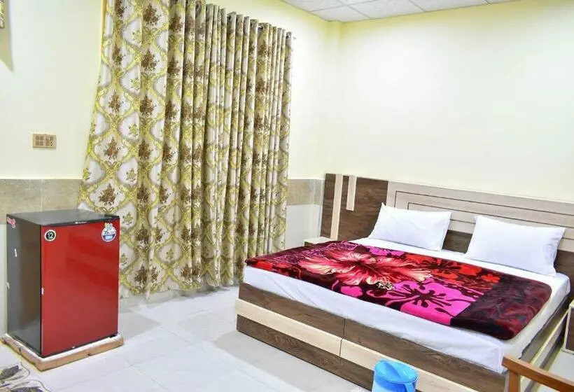 اتاق لوکس یک تخته, Swat Guest House