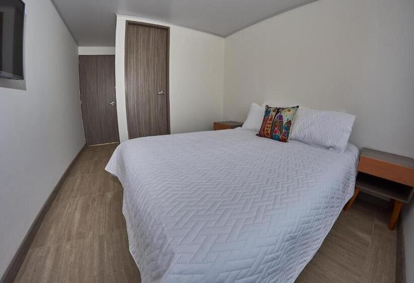 Номер Стандарт, Mr. Huésped