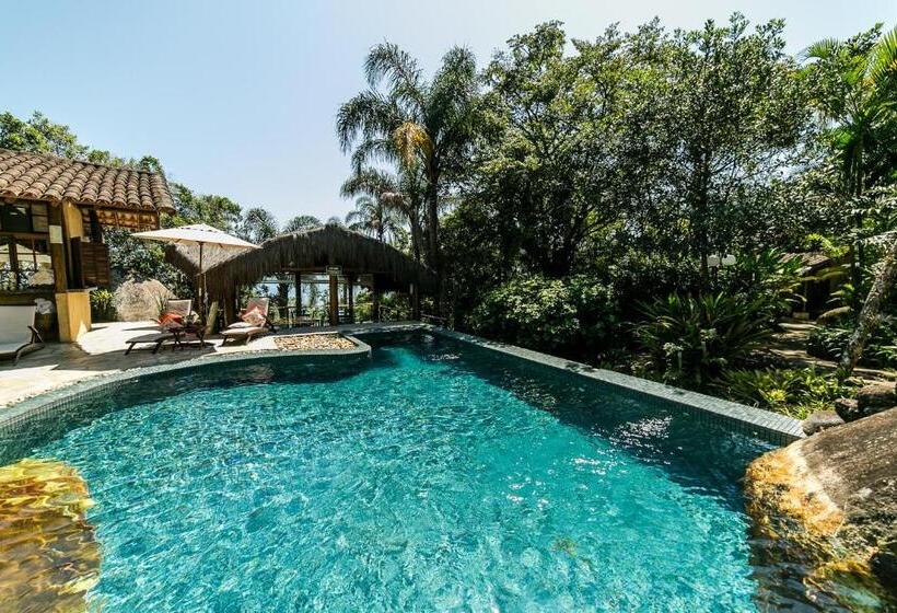 اتاق لوکس, Refúgio Guest House