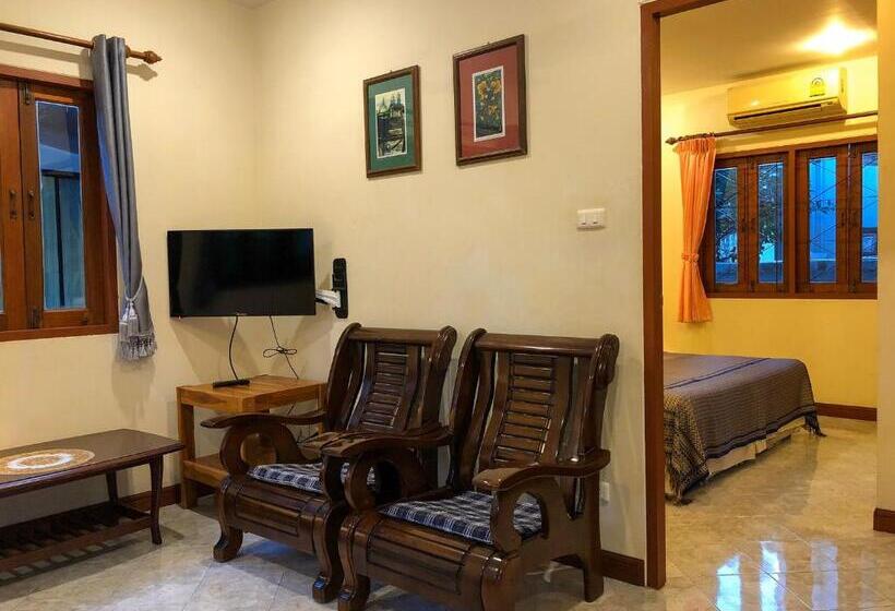 סוויטה, Ginis Beach Resort