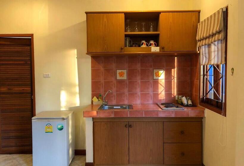 סוויטה, Ginis Beach Resort