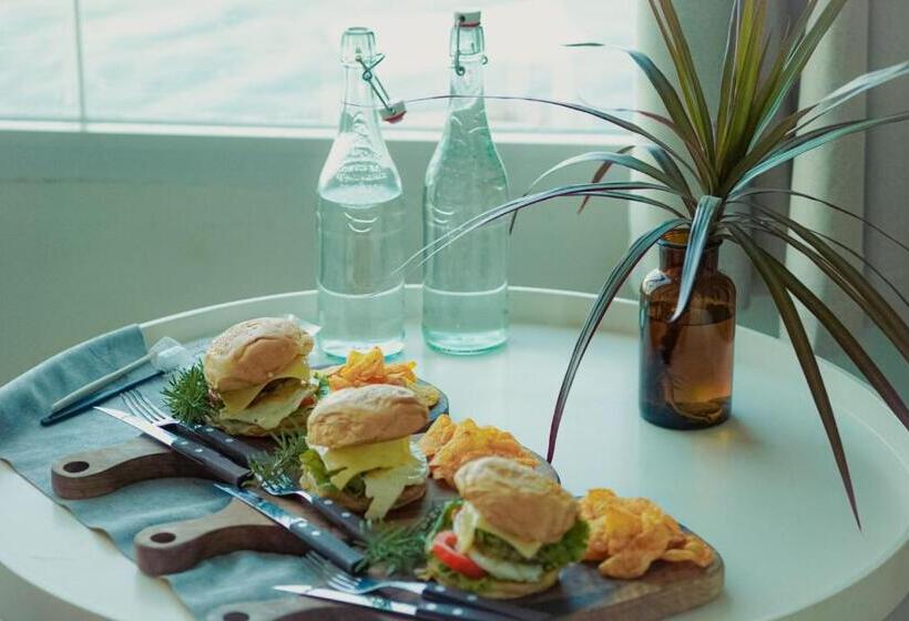 Büyük Çift Kişilik Yataklı Standart Oda, Sugarsea Inn & Dive Shop