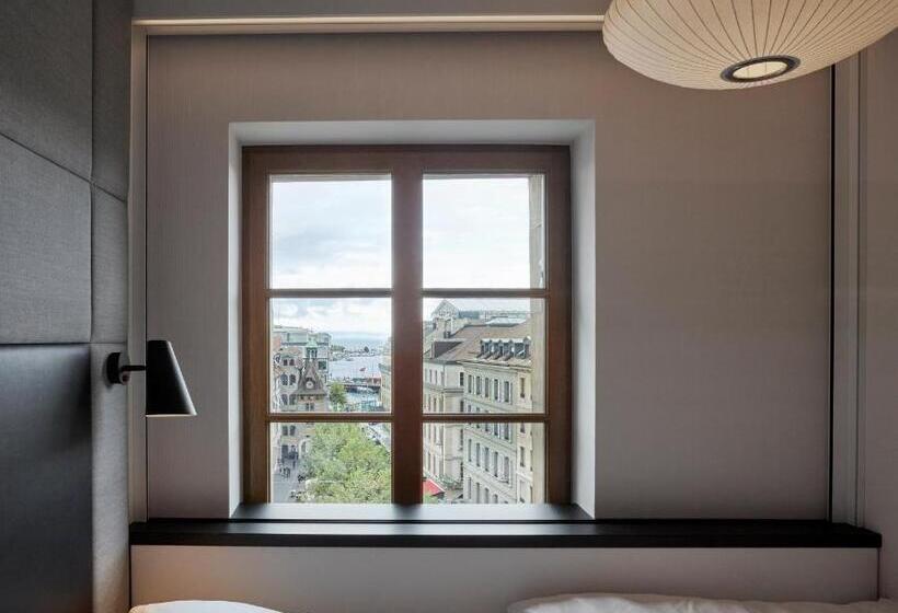 اتاق استاندارد با تخت بزرگ, Citizenm Geneva