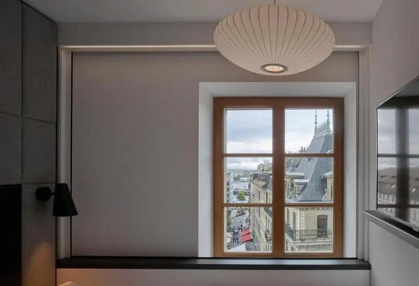 اتاق استاندارد با تخت بزرگ, Citizenm Geneva