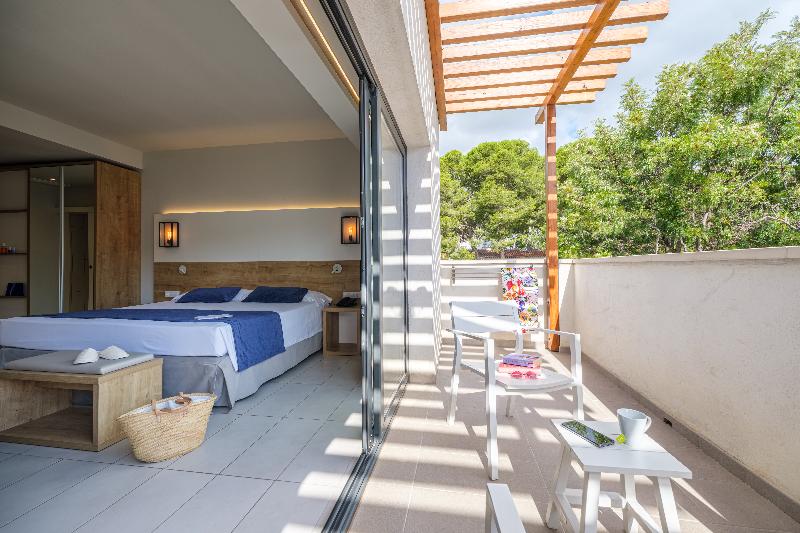 جناح جونيور, Estival Eldorado Resort