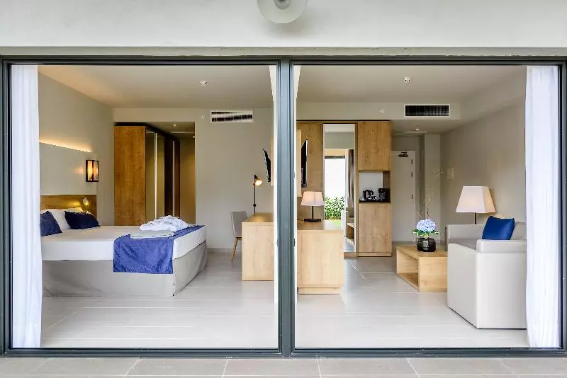 سوییت, Estival Eldorado Resort