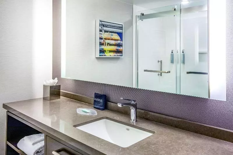 اتاق استاندارد با تخت بزرگ, Courtyard By Marriott Boston Billerica Bedford