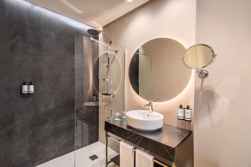 اتاق استاندارد, Occidental Sevilla Viapol