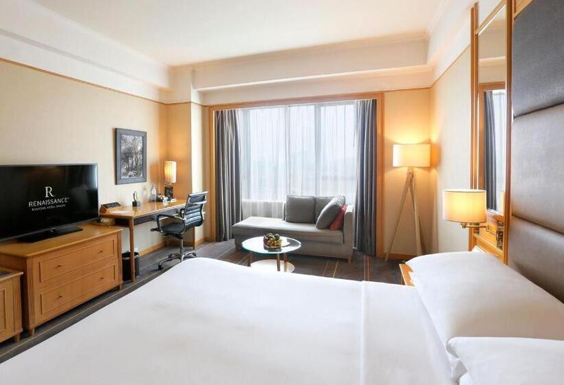اتاق دلوکس با تخت کینگ و چشمانداز شهر, Renaissance Riverside Hotel Saigon