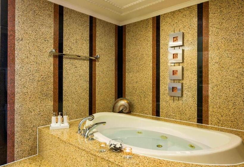 سوئیت پرزیدنت, Renaissance Riverside Hotel Saigon