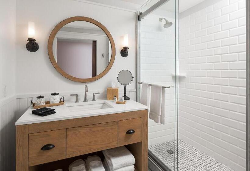 غرفة قياسية, The Williams Inn