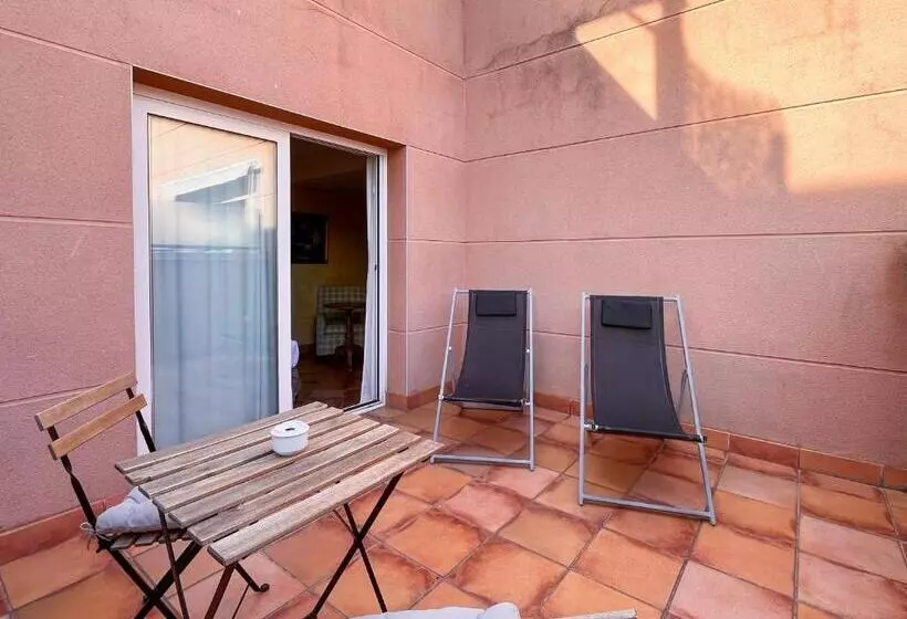 Habitació Estàndard amb Terrassa, Vila De Tossa