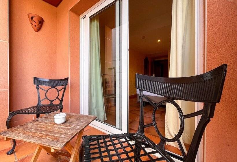 Номер Basic, Vila De Tossa