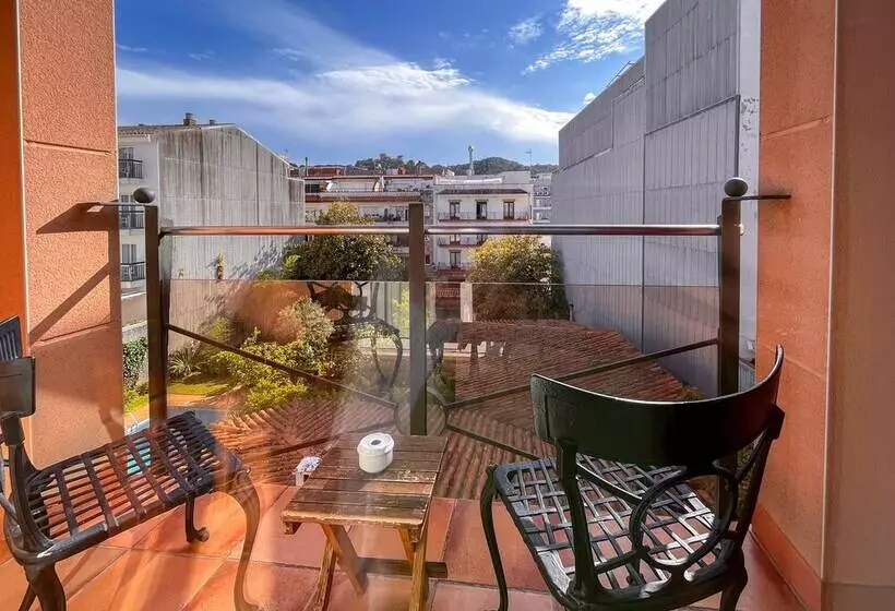 Habitació Estàndard amb Balconada, Vila De Tossa