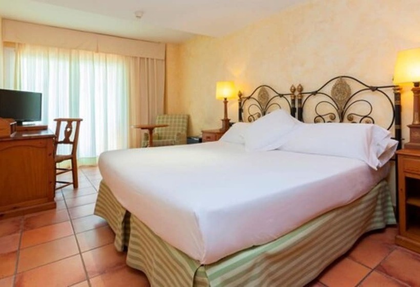 غرفة قياسية مزوَّدة بشُرفة, Vila De Tossa