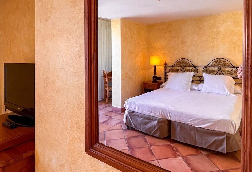 غرفة قياسية مزوَّدة بتراس, Vila De Tossa