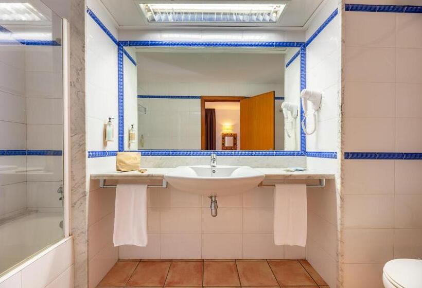 דירת חדר, Vibra Blanc Palace