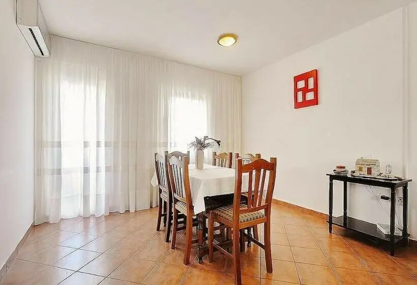 １ベッドルームアパートメント, Apartment Lenka / Three Bedroom