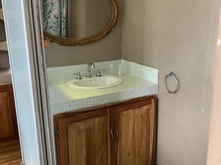 חדר דלוקס יחיד, Boca Brava Paradise