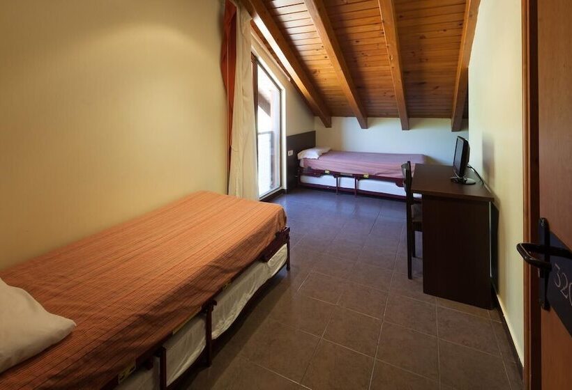 패밀리 룸, Alberg Les Estades