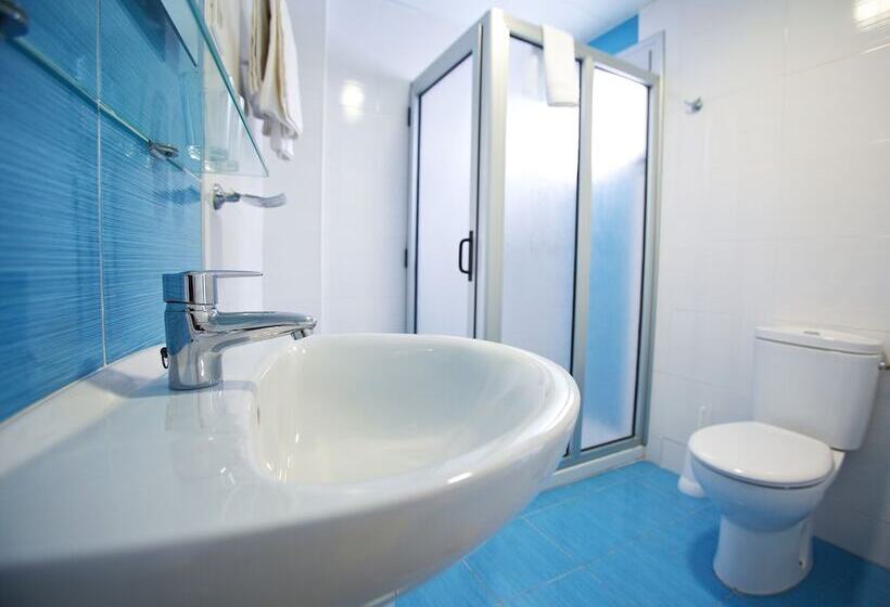 スタンダードスタジオ, Apartamentos Tinoca