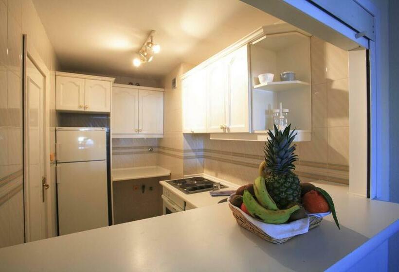 شقة غرفة واحدة مطلة على البحر, First Flatotel International