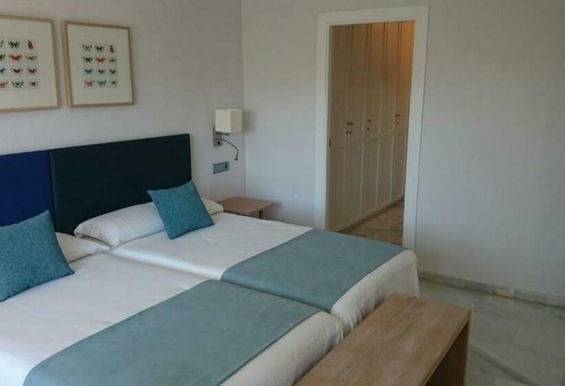 شقة غرفة واحدة مطلة على البحر, First Flatotel International