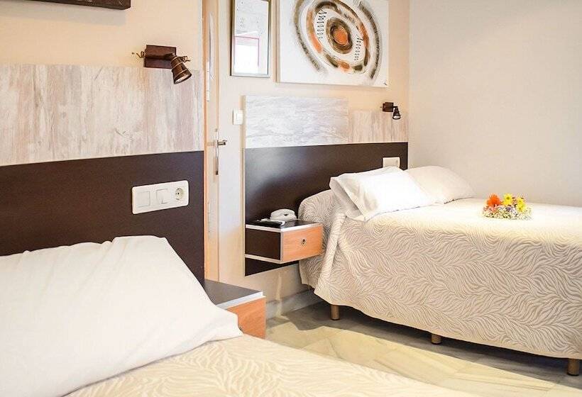 اتاق استاندارد سه نفره, Albero