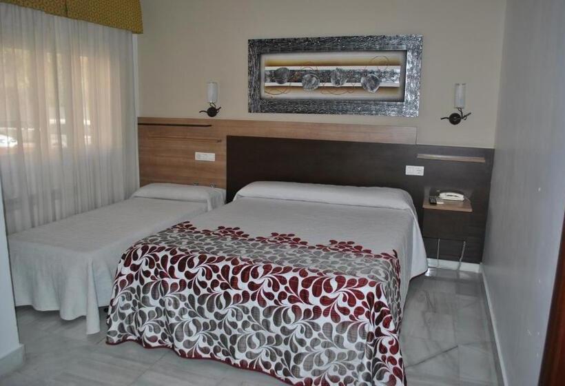 اتاق استاندارد سه نفره, Albero