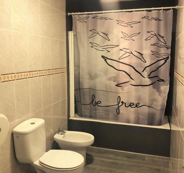 غرفة قياسية حمام مشترك, Hospedaje Don Pelayo