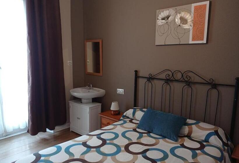 غرفة قياسية حمام مشترك, Hospedaje Don Pelayo