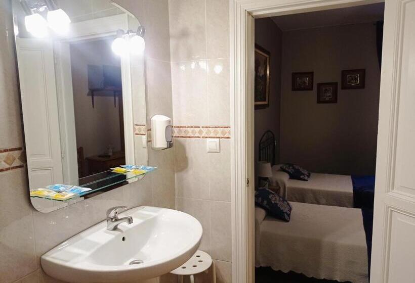 غرفة قياسية, Hospedaje Don Pelayo