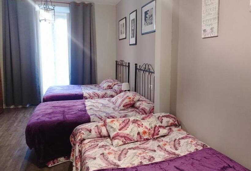 غرفة عائلية, Hospedaje Don Pelayo
